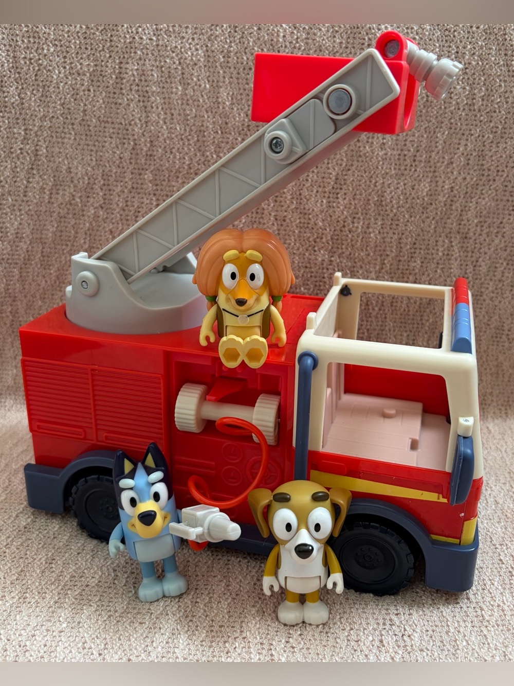 Bluey And Friends Firetruck Bundle